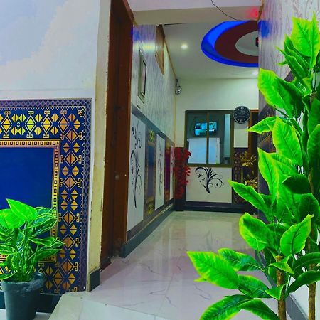 Khyber Inn Islamabad Exterior photo
